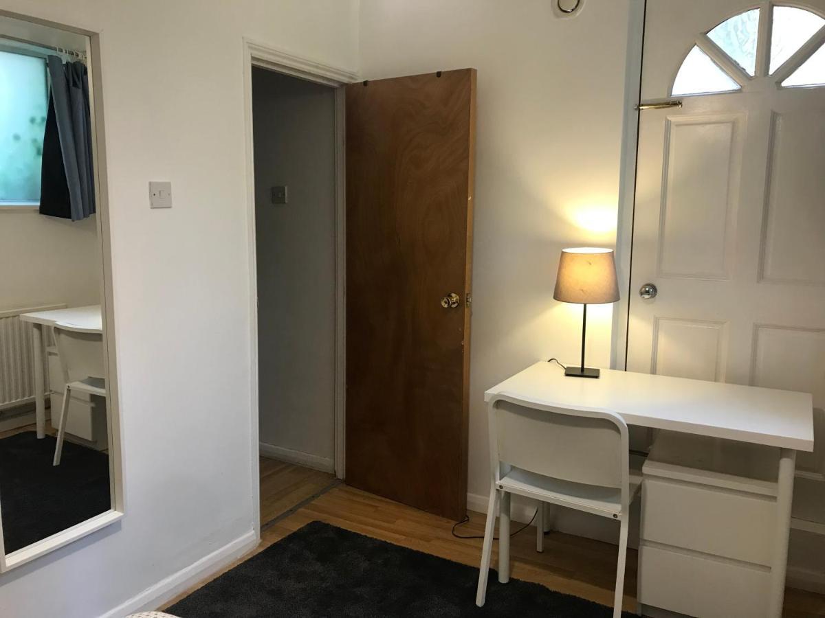 Lovely Budget Double Ensuite In Bricklane London Exterior photo