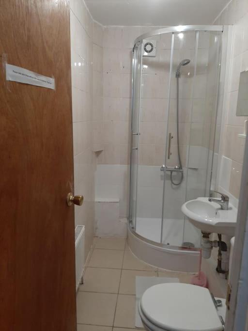 Lovely Budget Double Ensuite In Bricklane London Exterior photo